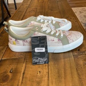 Disney Winnie the Pooh shoes